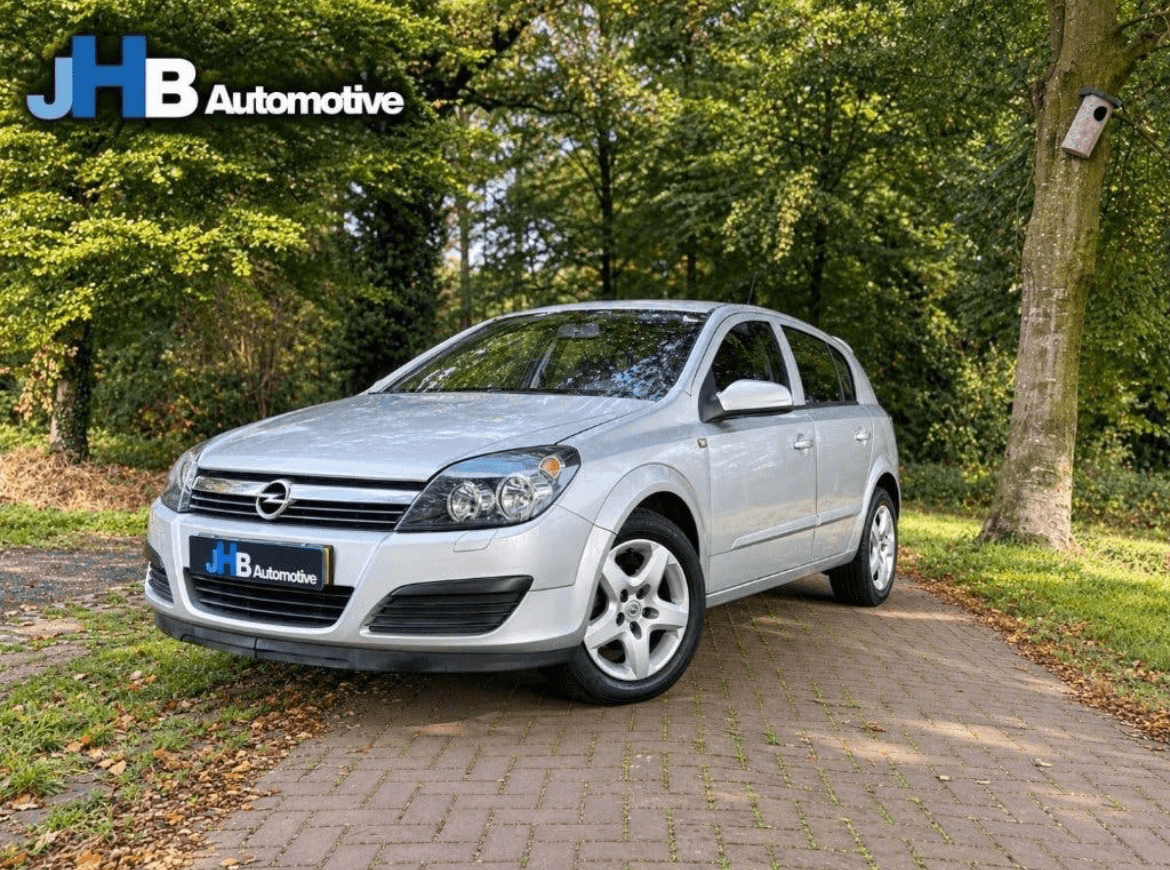 Opel Astra 1.4 (photo 1)